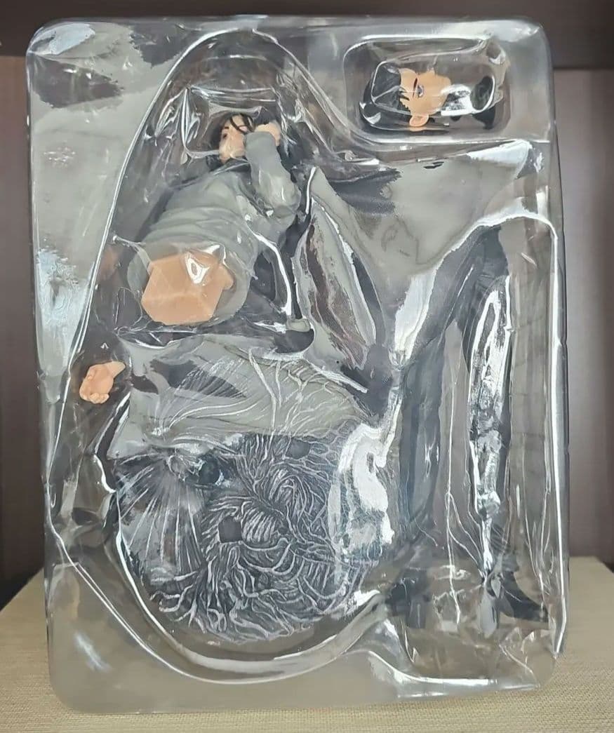 進撃の巨人　エレン・イェーガーガレージキット 実物写真もあります！【値引きも可】