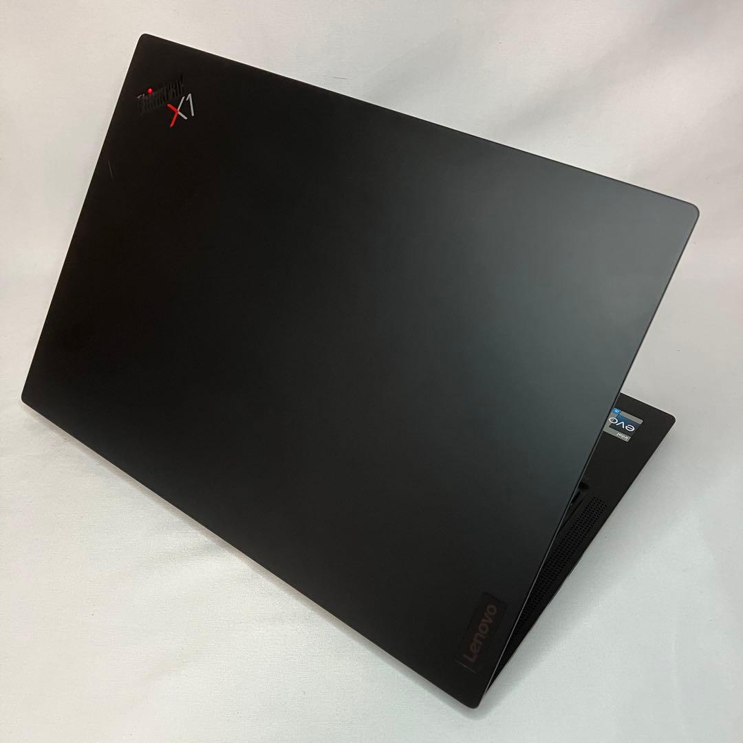 美品 X1 Carbon Gen11 13世代 i5 16GB 保証中 オフィス