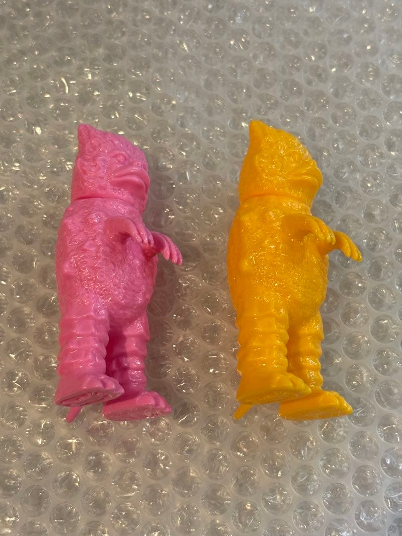 大ブルマァク展 ガラモン ピンク & イエロー ソフビ