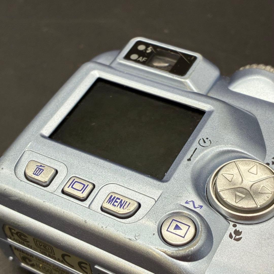 【動作問題なし】Nikon COOLPIX2100 単三電池・カード付き