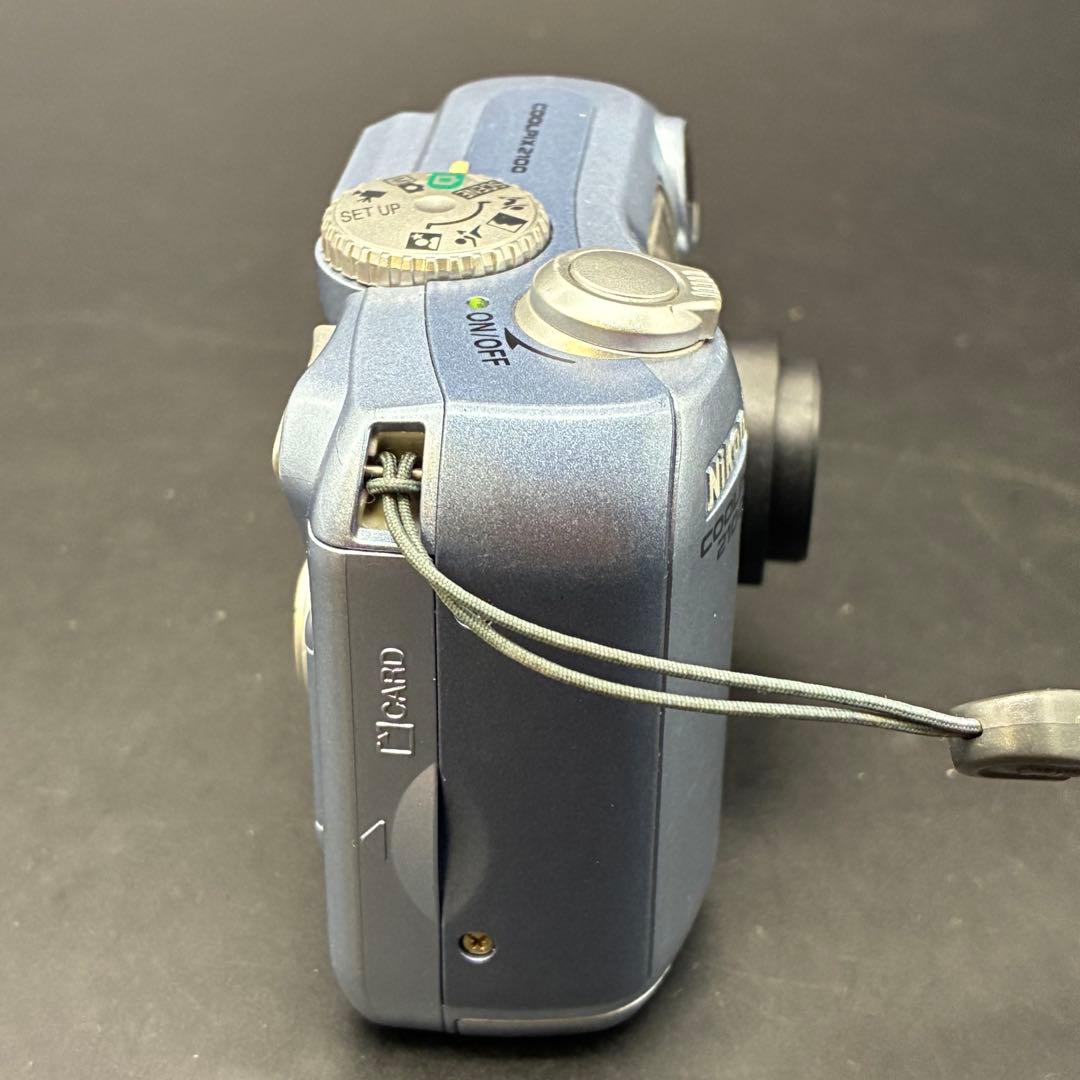 【動作問題なし】Nikon COOLPIX2100 単三電池・カード付き