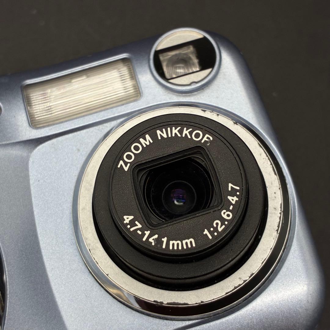 【動作問題なし】Nikon COOLPIX2100 単三電池・カード付き