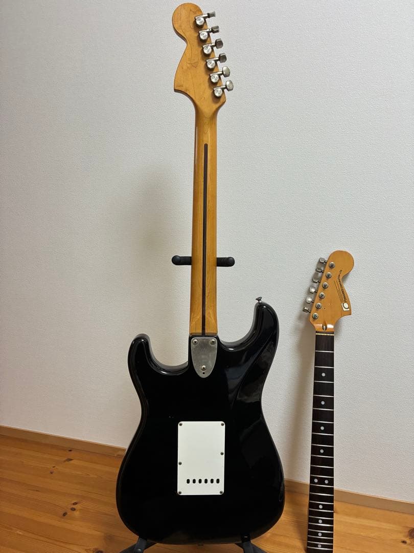 フェルナンデス　fst50 トーカイ製　替えネック付　リフレット済み　石ロゴ