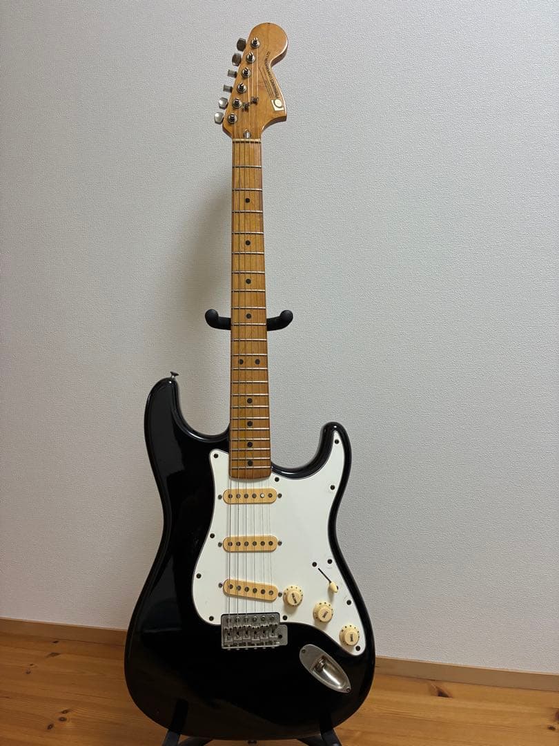 フェルナンデス　fst50 トーカイ製　替えネック付　リフレット済み　石ロゴ