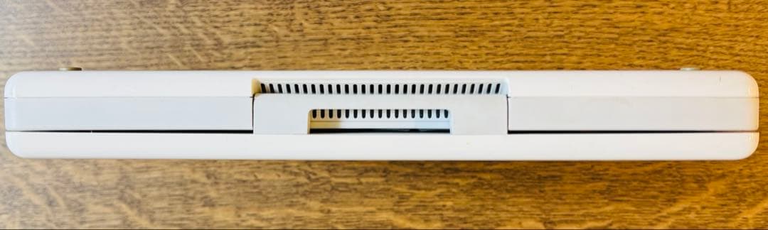 【中古】iBook G4 12インチ ホワイト 充電器つき