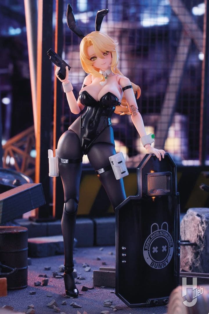 美少女可動フィギュア　BUNNY RAPID ACTION SQUAD エレーナ