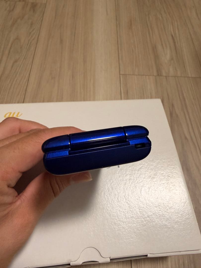 au かんたんケータイ ガラホ　未使用品　KYF38 ブルー