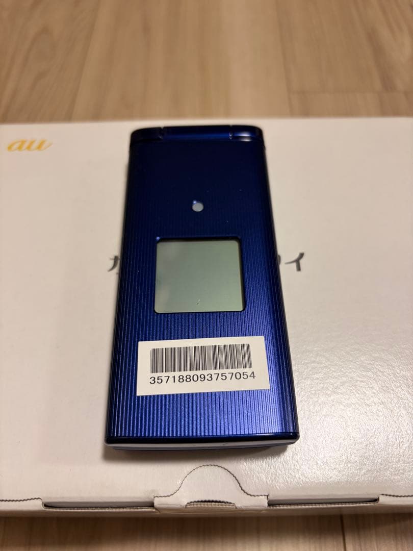 au かんたんケータイ ガラホ　未使用品　KYF38 ブルー