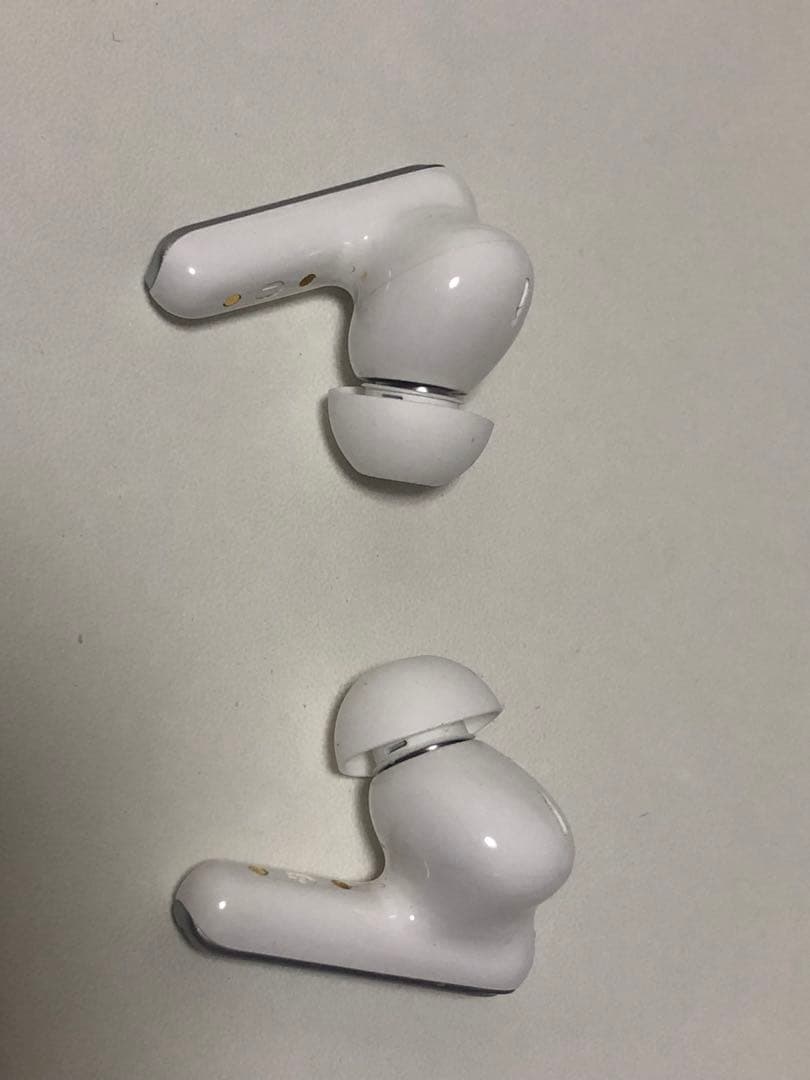 す*し様 【美品】Soundcore Liberty 4 NC ホワイト