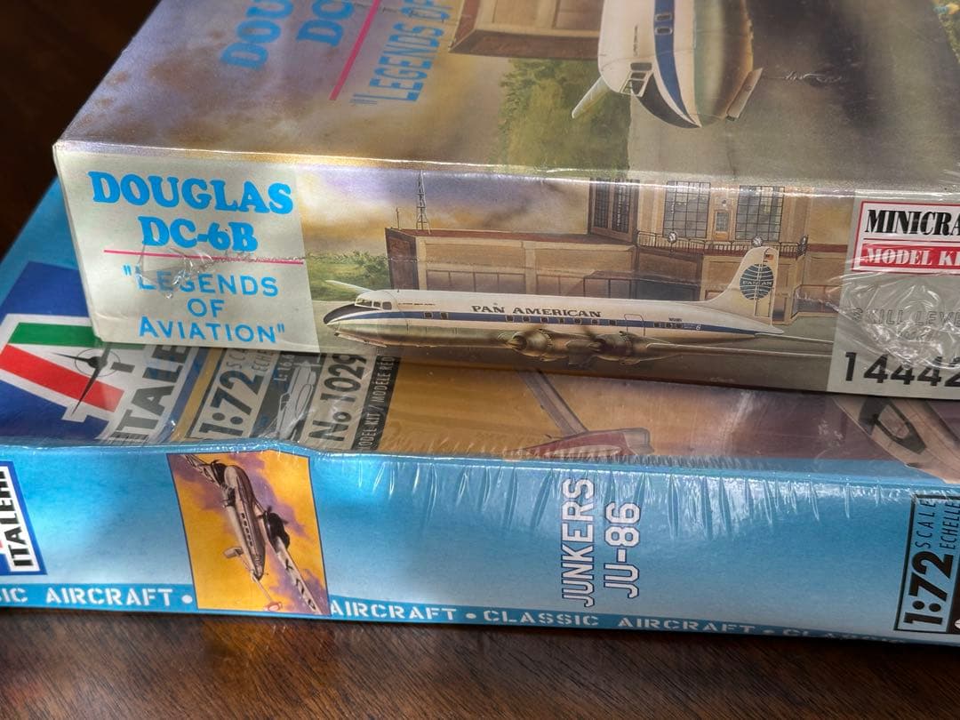 外国製飛行機プラモデルセット