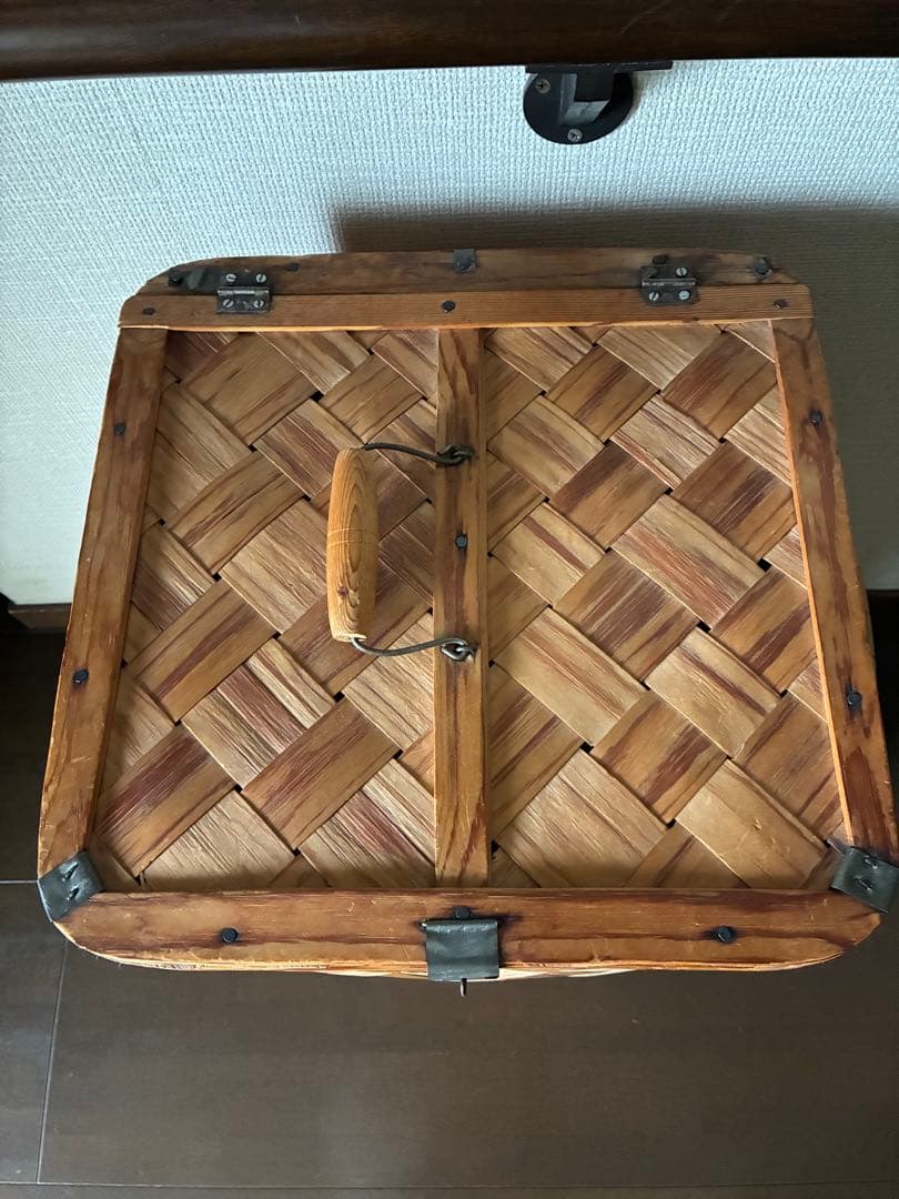 スポーンコリ縦長バスケット 蓋付き アンティーク