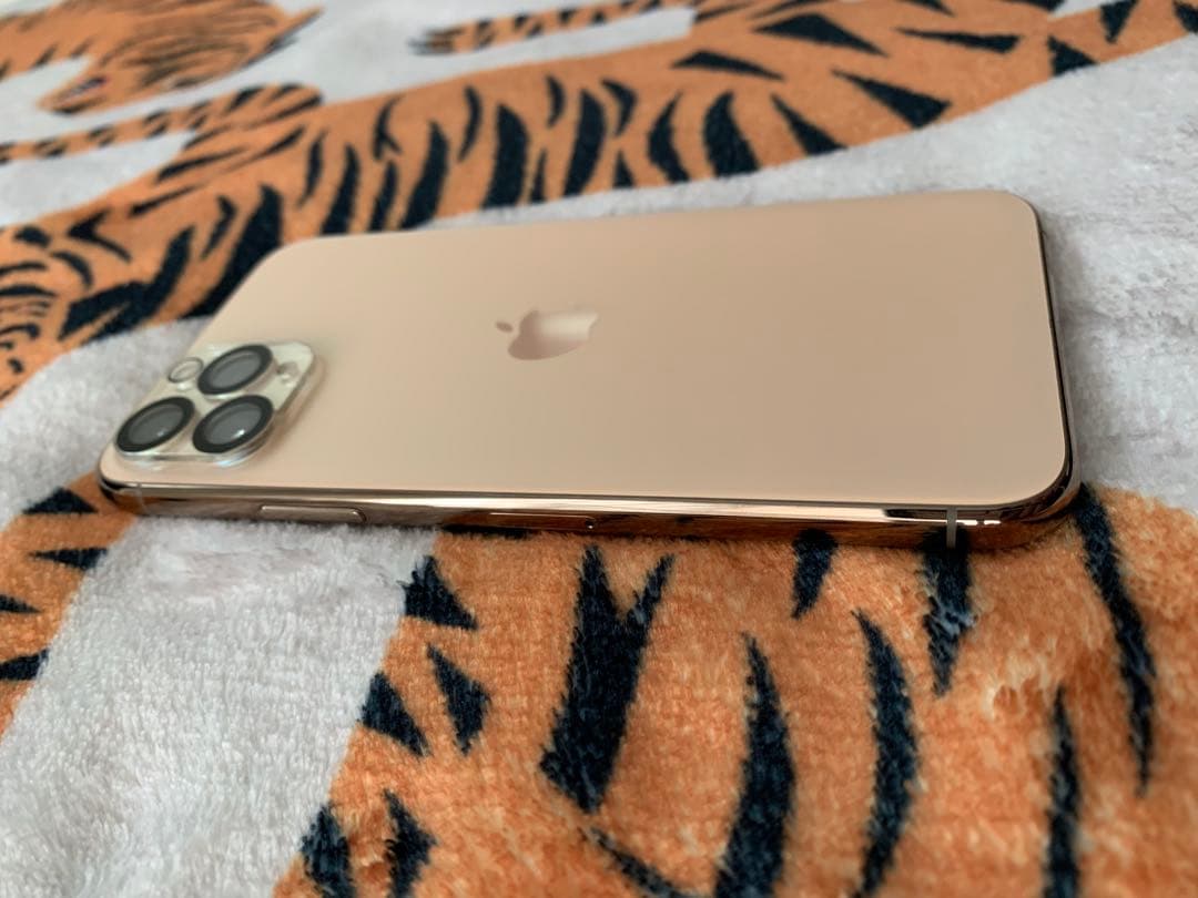 【美品】iPhone 11 Pro 64GB ゴールド