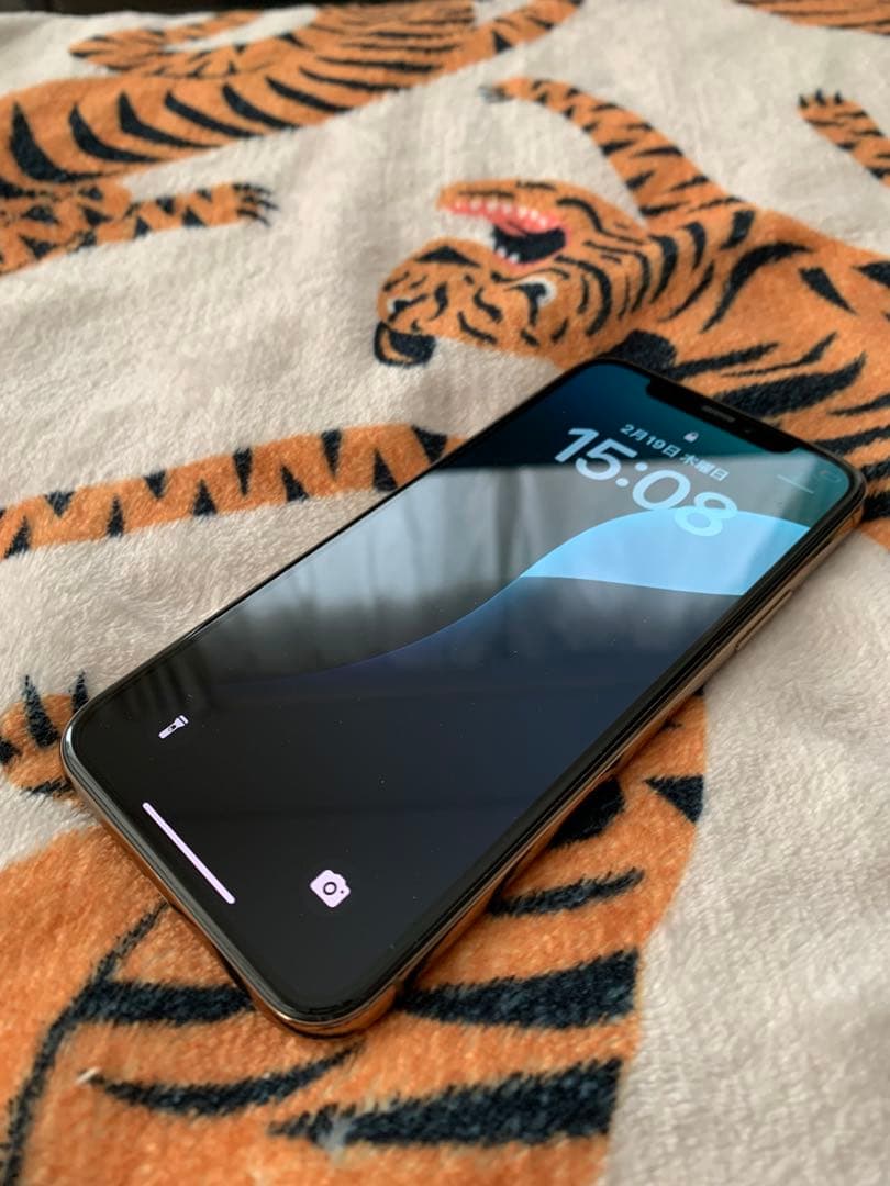 【美品】iPhone 11 Pro 64GB ゴールド