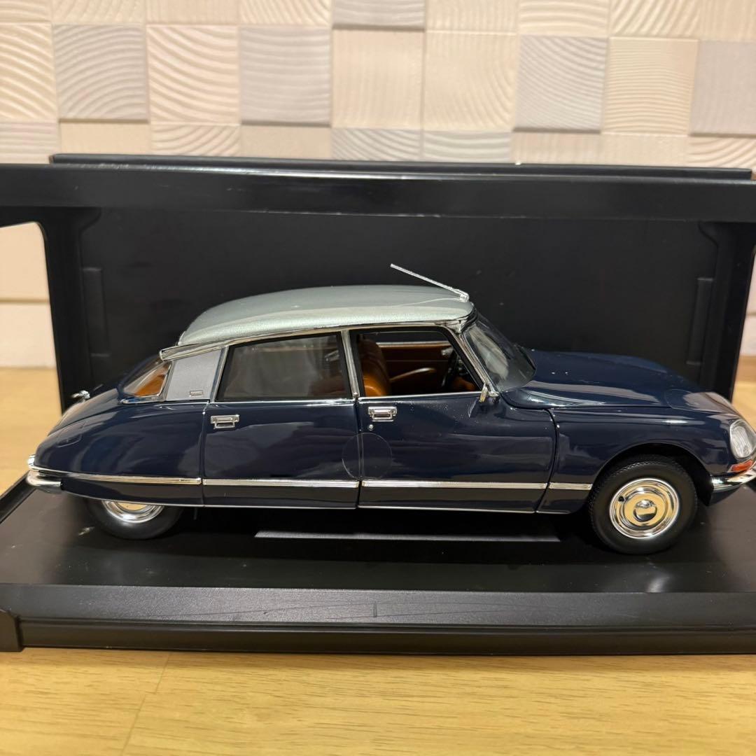 NOREV1/18シトロエンDS23パラス1972オリエントブルールーフ/グレー