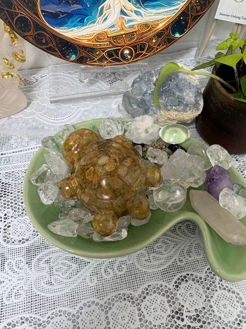 オルゴナイト まん丸カメさん ゴールドルチルクォーツ なるべく金線が多めの石