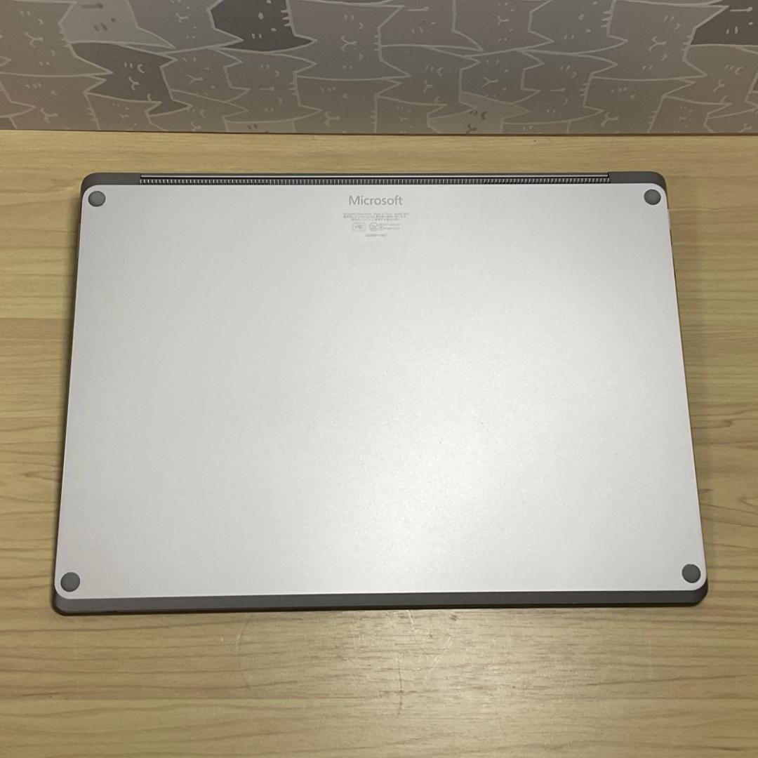 タッチパネル　マイクロソフト Laptop i7 16G 美品 Officeあり