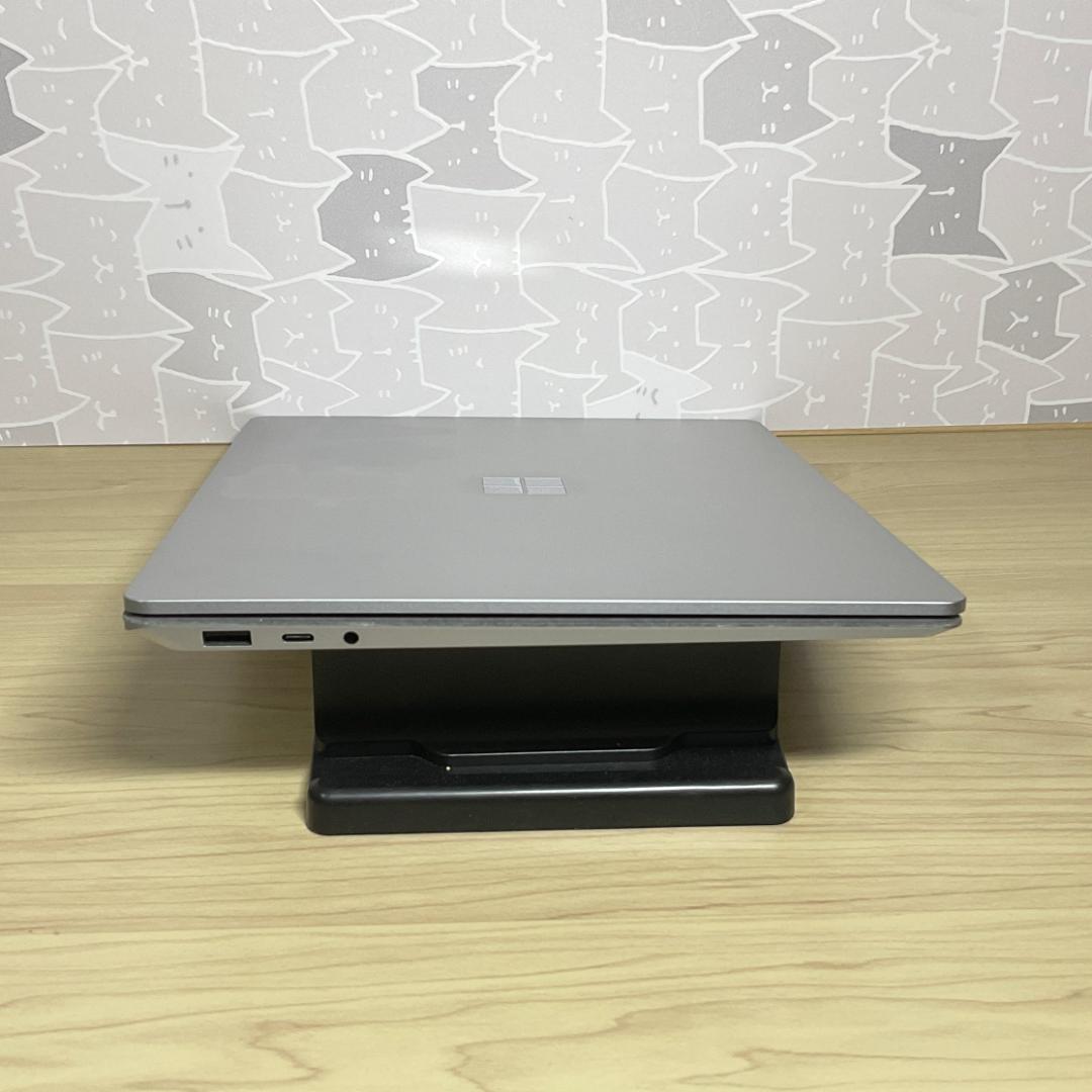 タッチパネル　マイクロソフト Laptop i7 16G 美品 Officeあり