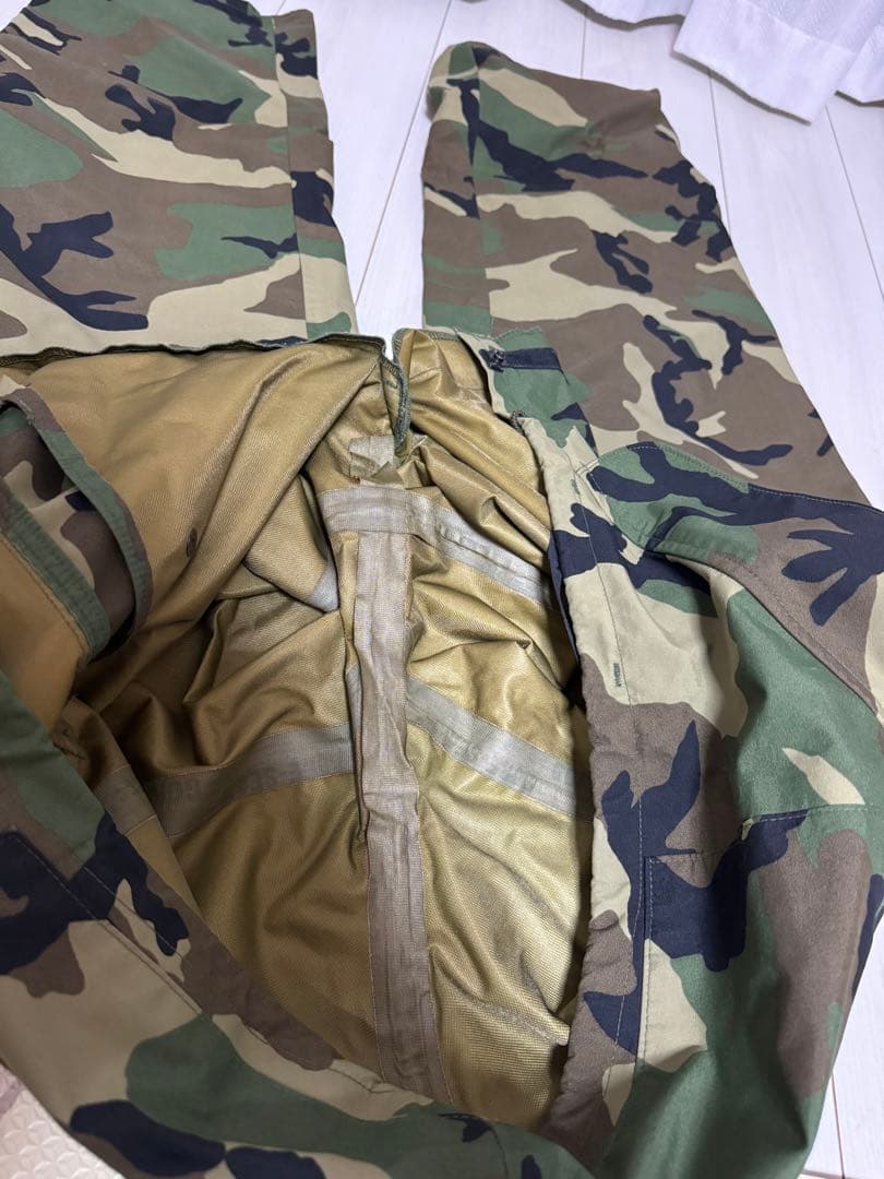 迷彩　米国　雨具　上下セット　ウッドランド　米国軍使用　カモフラージュ