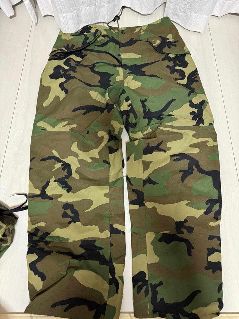 迷彩　米国　雨具　上下セット　ウッドランド　米国軍使用　カモフラージュ