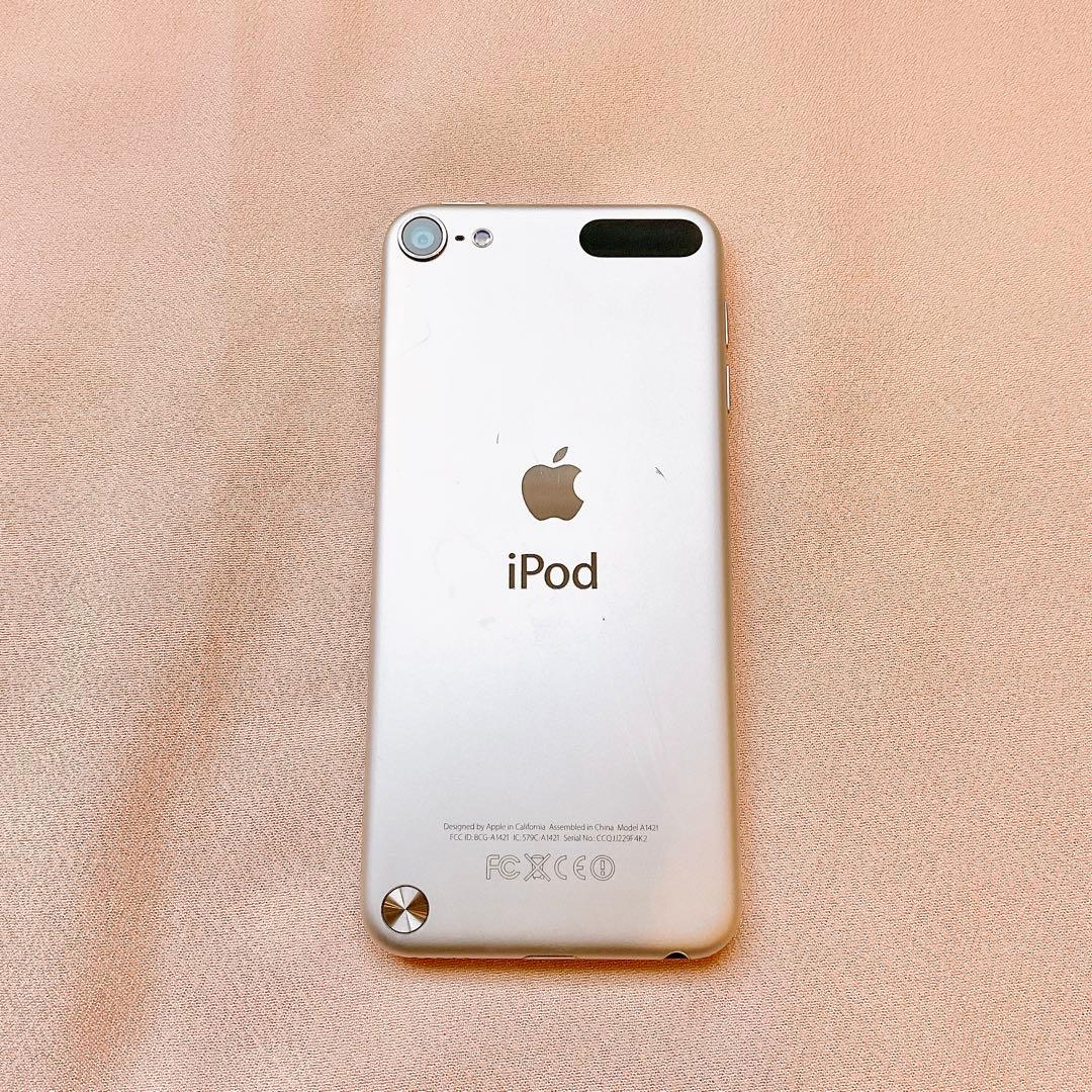 シルバー iPod touch 第5世代 64GB アイポッドApple本体 Y