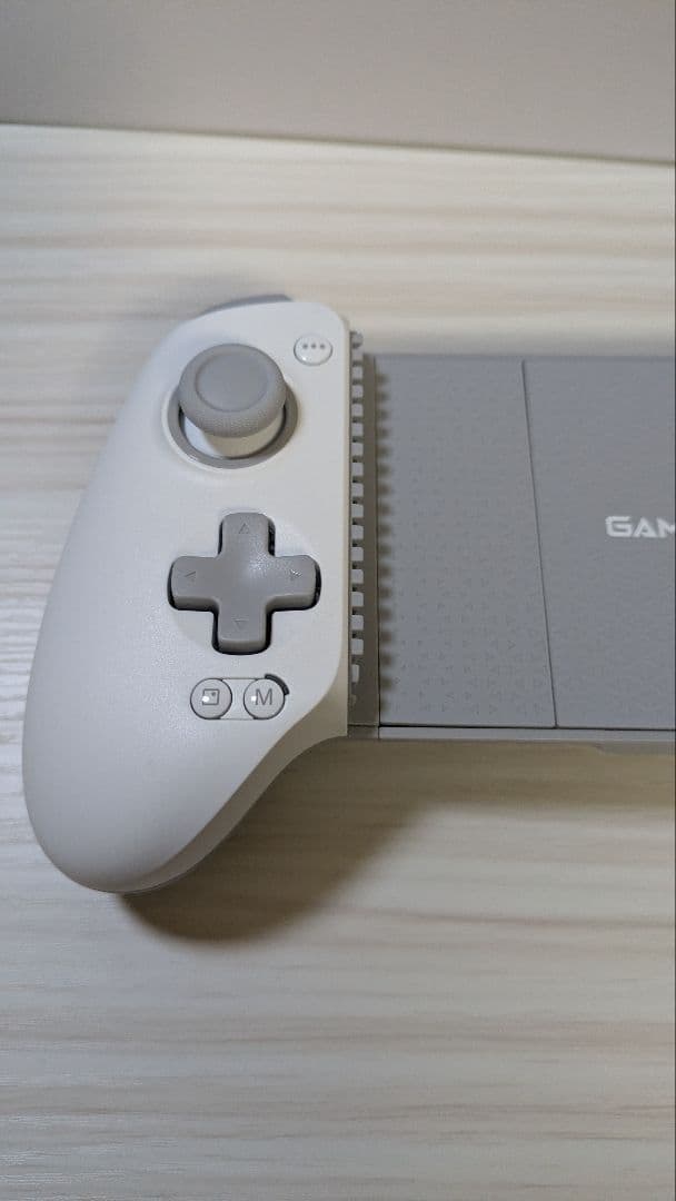 GameSir G8+MFi スマホコントローラー