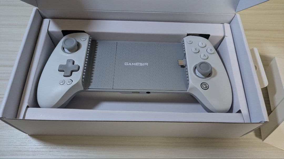 GameSir G8+MFi スマホコントローラー