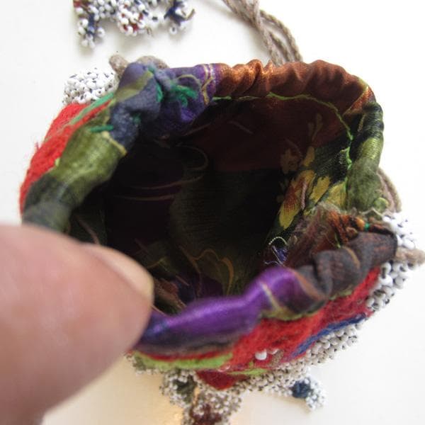 ★パキスタン　キリム　シルク古布　ポシェット　2　アンティーク