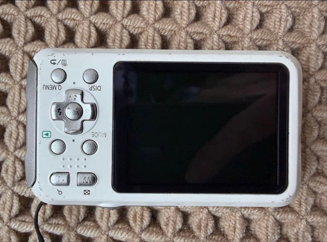 【中古　動作確認済み】LUMIX DMC-FT25 防水カメラ　ホワイト