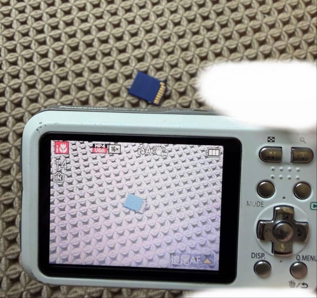 【中古　動作確認済み】LUMIX DMC-FT25 防水カメラ　ホワイト