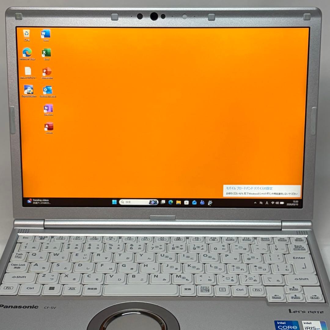 準美品 LTE Let's note SV1 11世代 i5 16GB オフィス