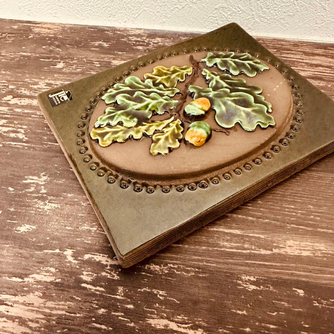 【Jie gantofta】陶板 どんぐり