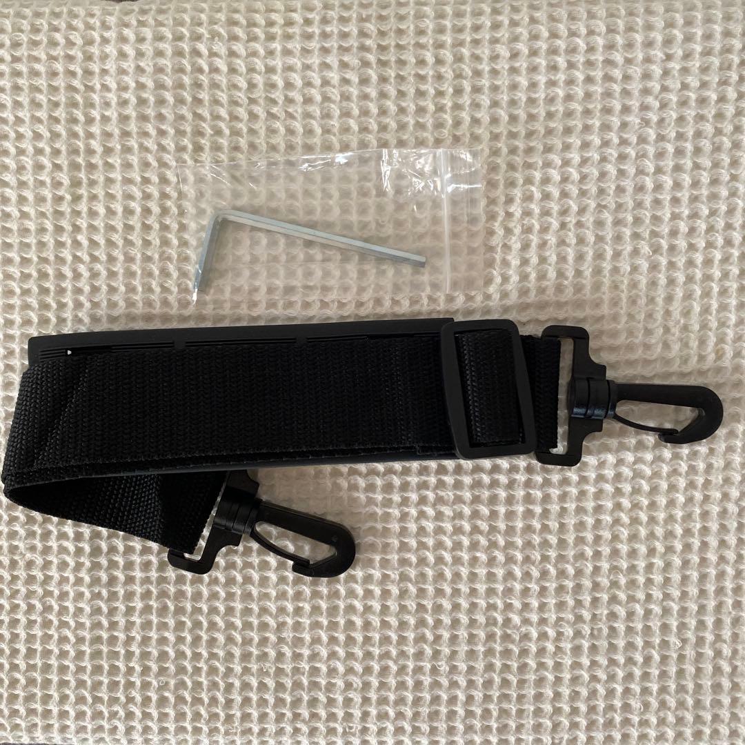 Squier by fender Stratocaster ストラップ付き