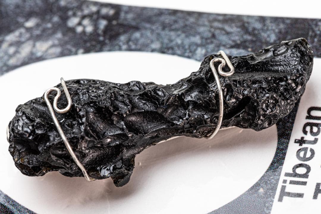 H&E社　チベタンテクタイト 原石 ペンダントトップ bb02