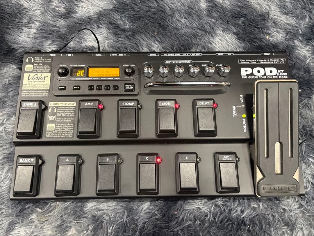 B0105) LINE6 POD XT LIVE マルチエフェクター