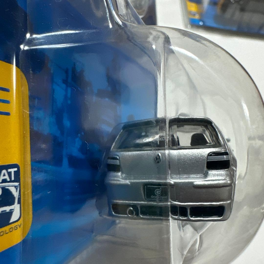 ホットウィール 1/50 ドロップスター VW GOLF セット