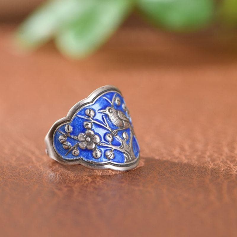 梅の花と鳥のリング - 日本の美しい自然を表現した作品 R227