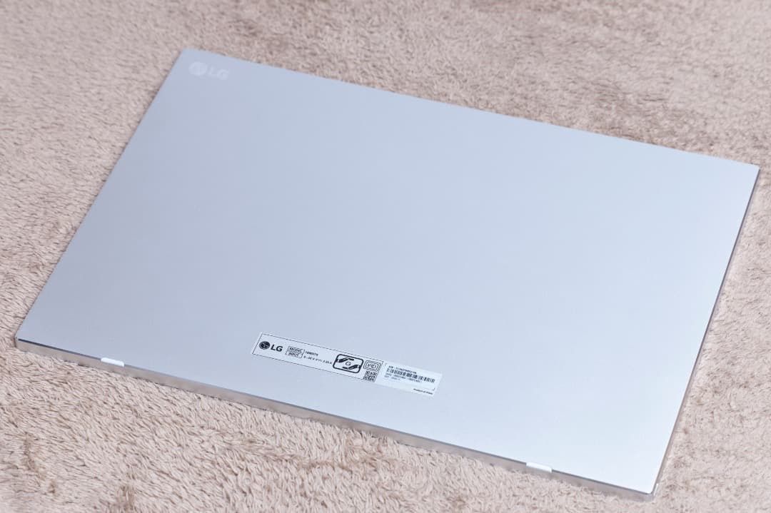 LG　液晶ディスプレイ［16型 /ワイド］ シルバー　16MR70　元箱