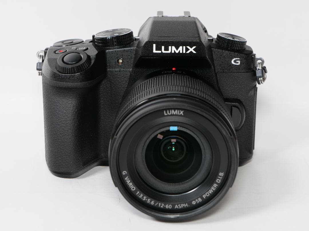 【シャッター回数57回】パナソニック LUMIX DMC-G8 レンズキット