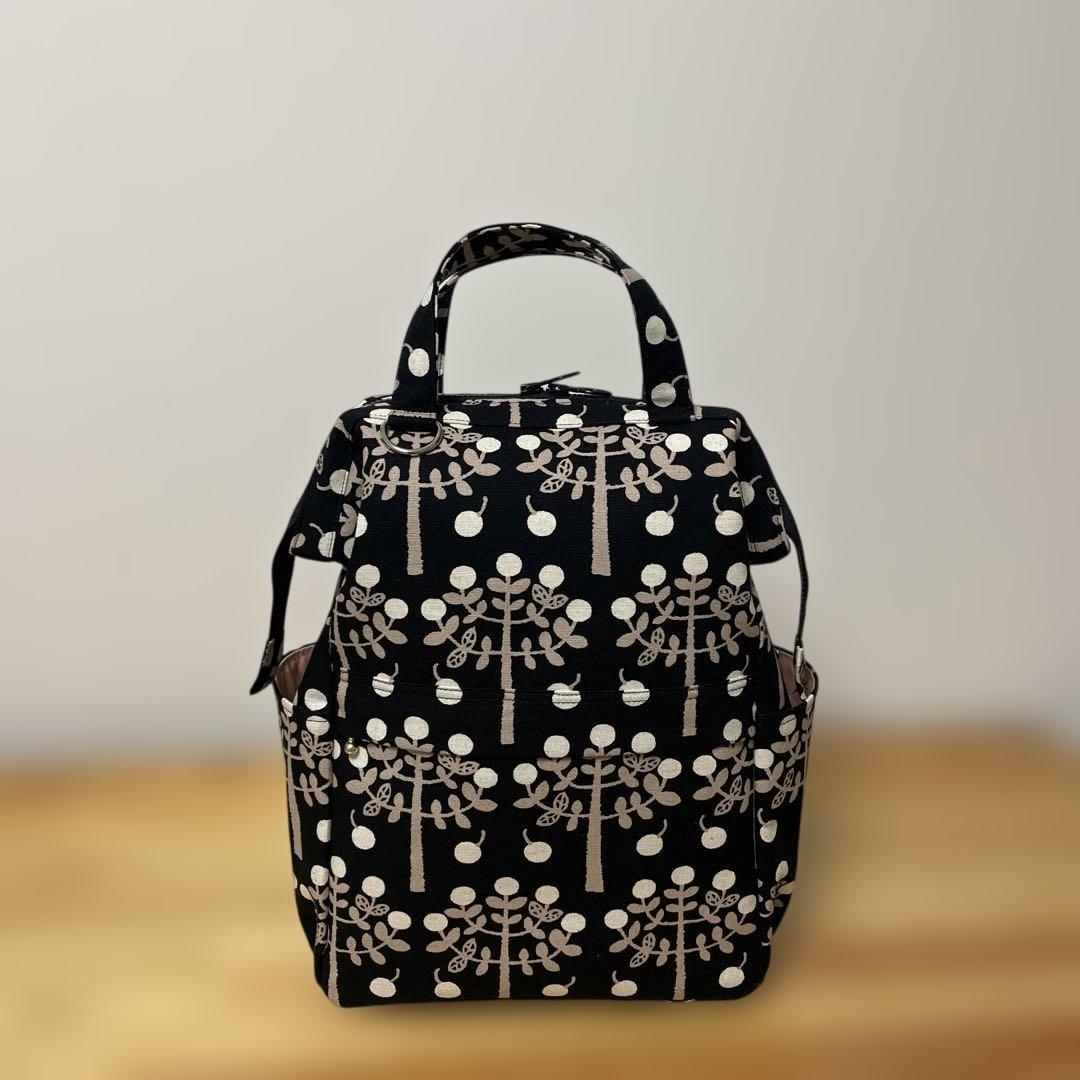 クマコ様リクエスト ハンドメイドリュック（大、小）