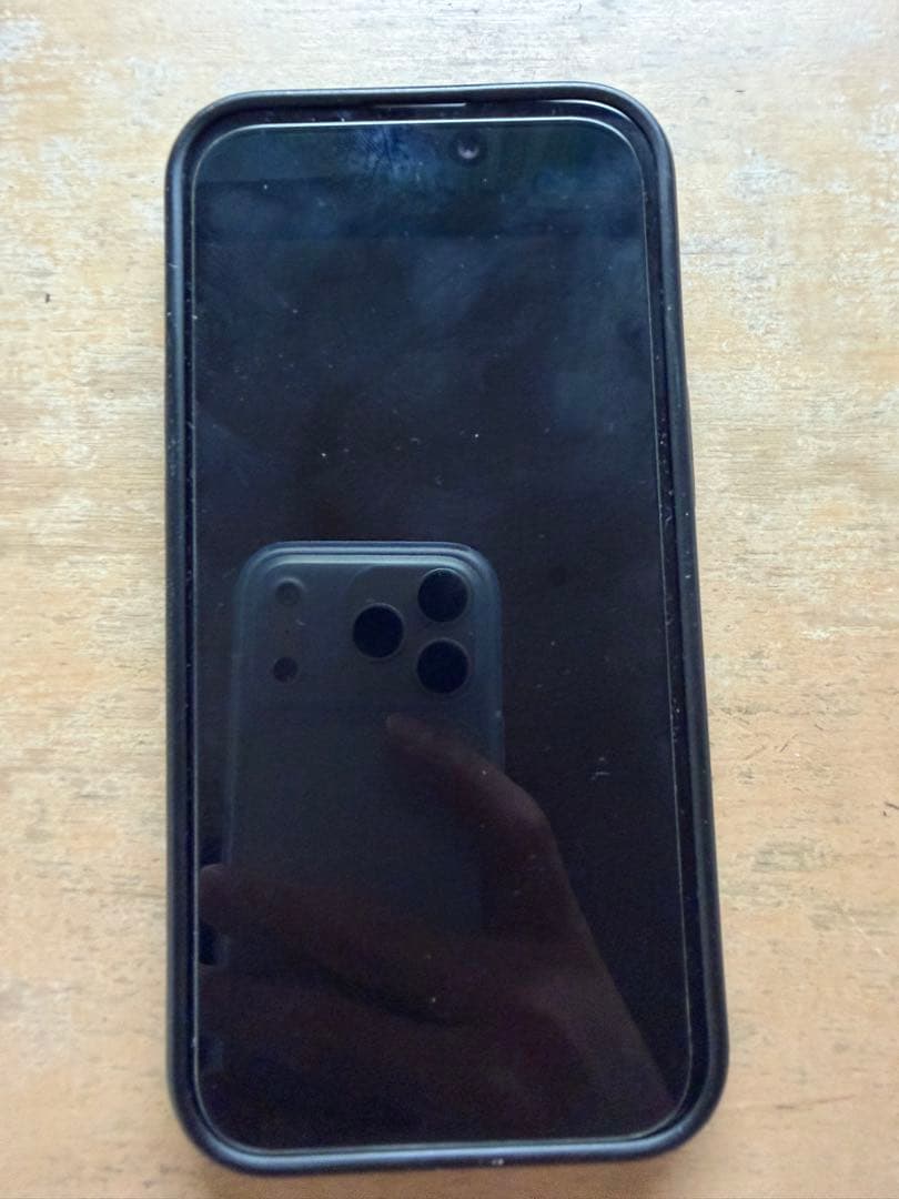 iPhone15 本体 ブラック 256GB SIMフリー