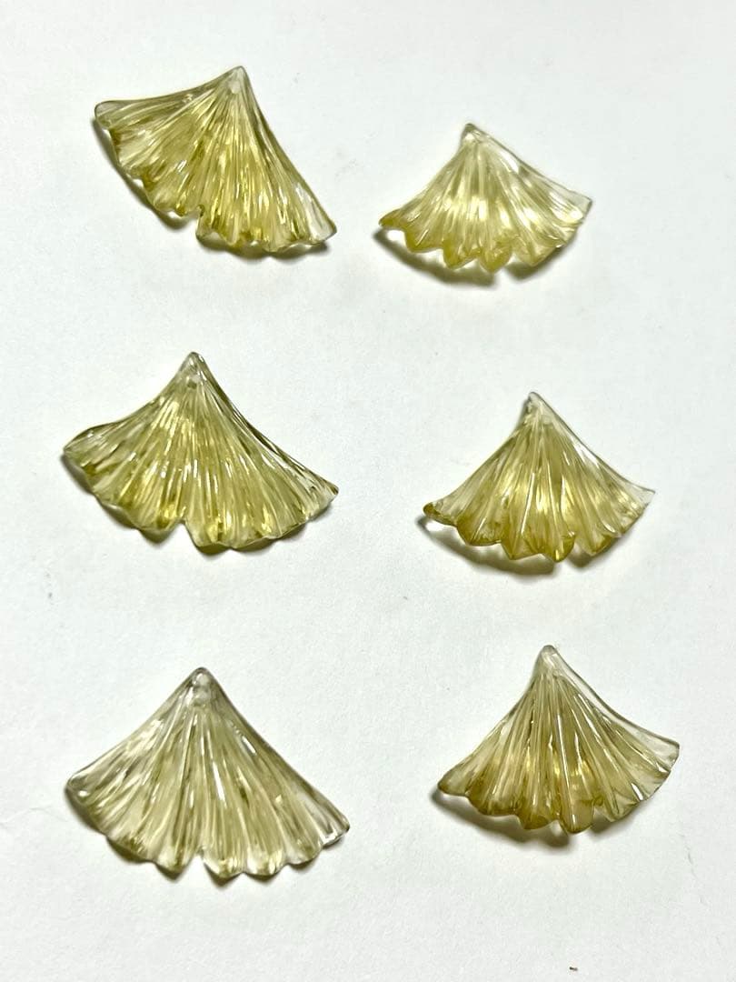 レモンクォーツ　銀杏カービング　14kgf ピアス