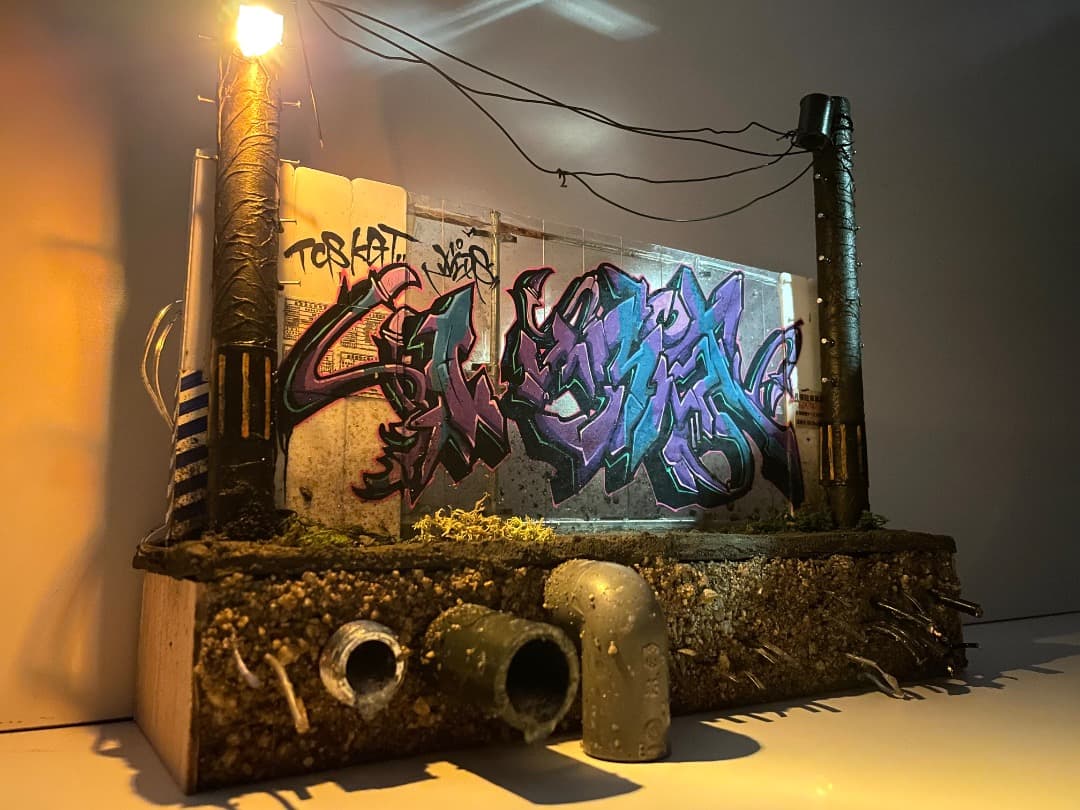 【YIPS】 Construction wall