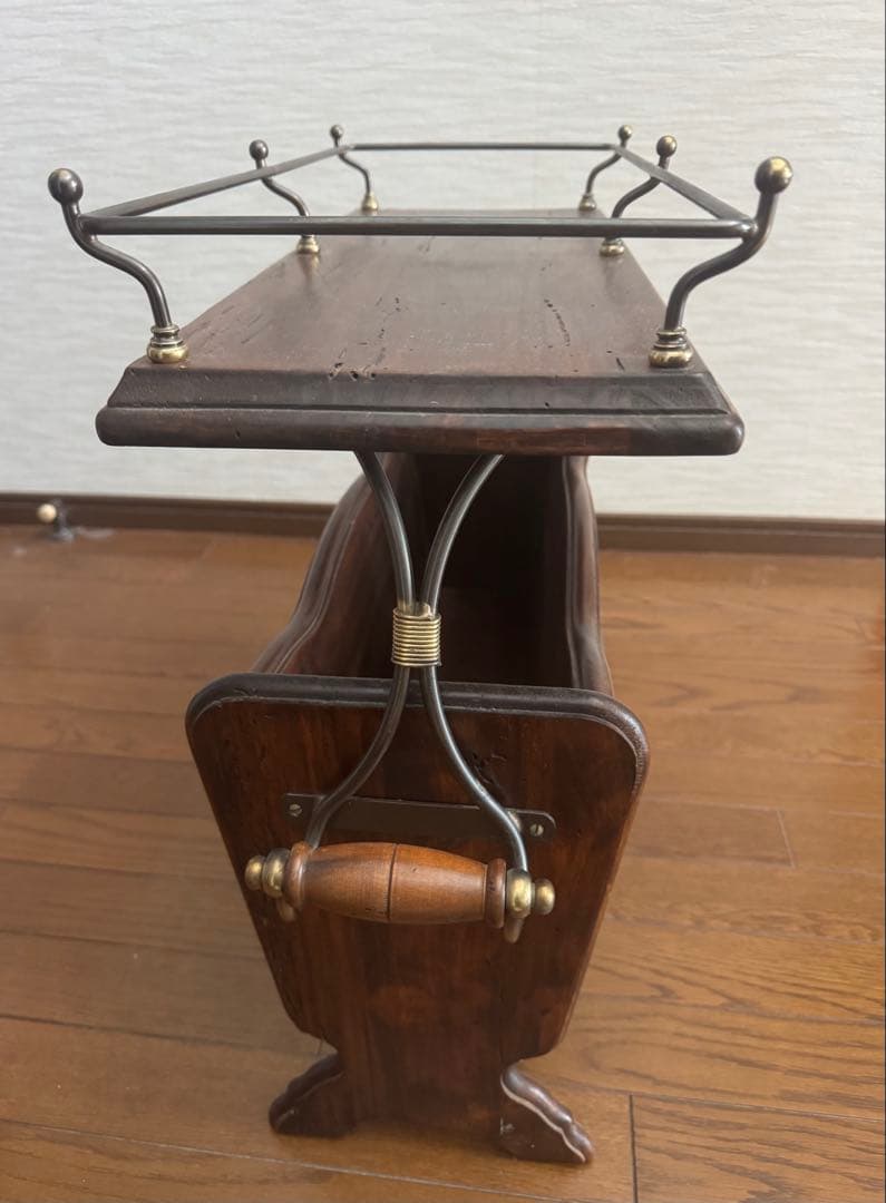 木製マガジンラック