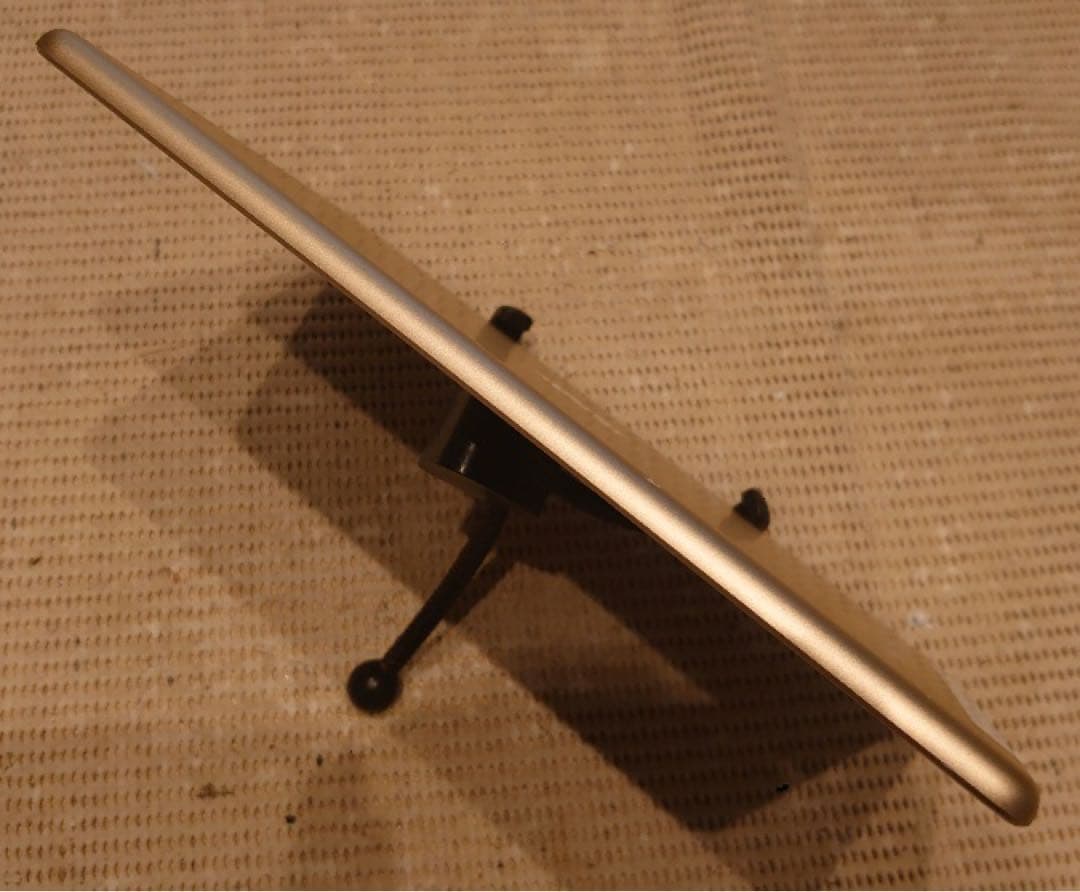 FHP61 完動品SIMフリーiPad第5世代(A1823)本体32GB送料込