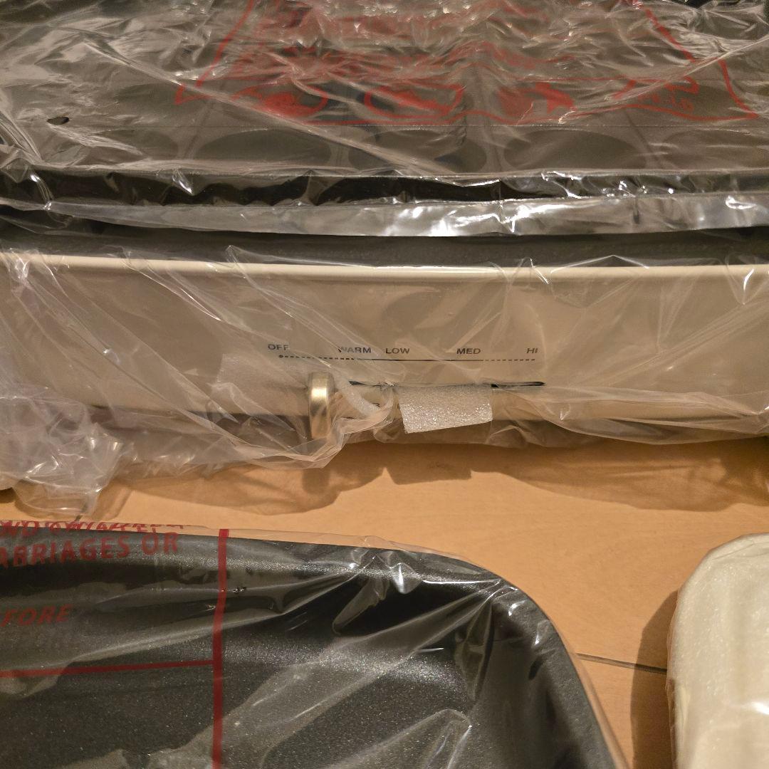 本日限定値下げ新品未使用グランサイズブルーノコンパクトホットプレート