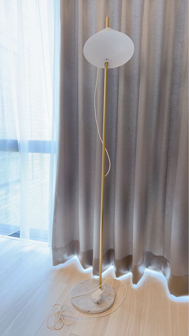 こっぱLouis PoulsenYuh Floor 真鍮ホワイト