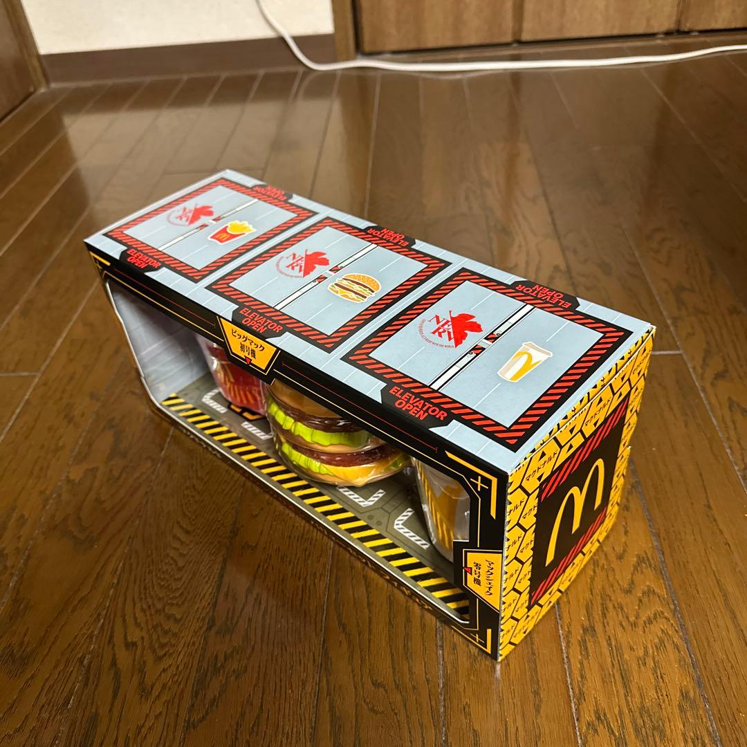 【新品未使用・袋付き】マクドナルドエヴァンゲリオンフィギュア3体セット