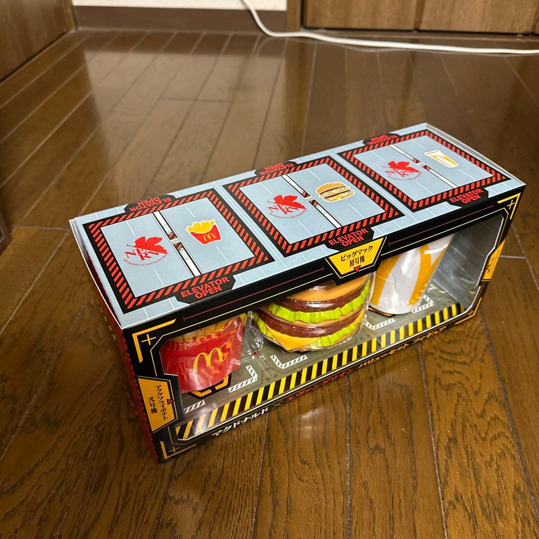 【新品未使用・袋付き】マクドナルドエヴァンゲリオンフィギュア3体セット