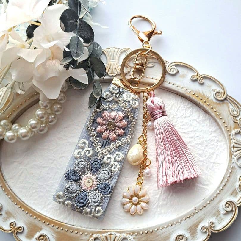 mamerin ♪様お取引中⭐3244⭐❣️大人可愛い華やかアクセ❣️オリジナル