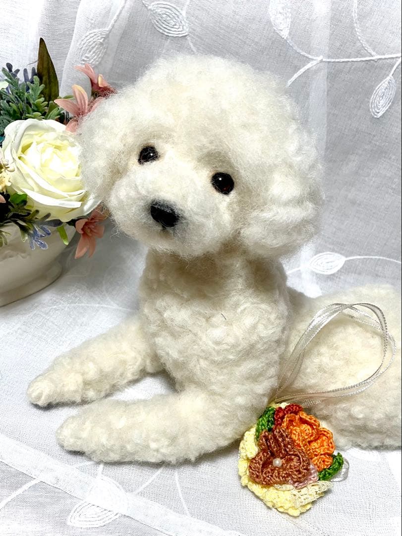 羊毛フェルト　トイプードル　大きめ　ハンドメイド